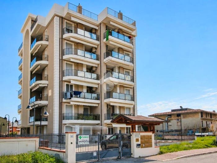 Appartamento bilocale in vendita in Via Ercole Falò, Centro, Alba Adriatica