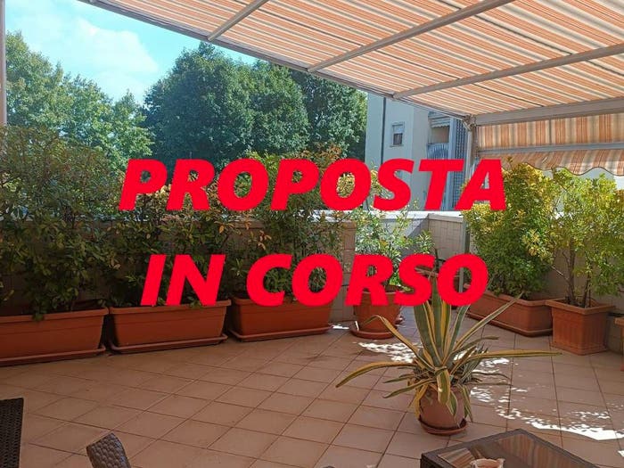 Appartamento trilocale in vendita in Via Sondrio, Taccona, Muggiò