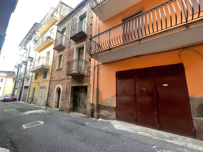 Casa trilocale in vendita in Via Puglie, Nicastro Sambiase, Lamezia Terme