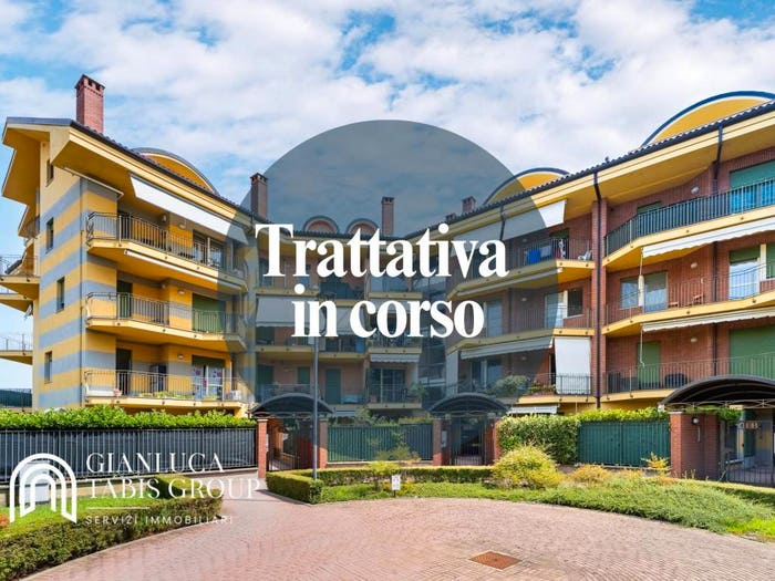 Appartamento con 5 locali in vendita in Via Conte Rossi di Montelera, Semicentro, Chieri