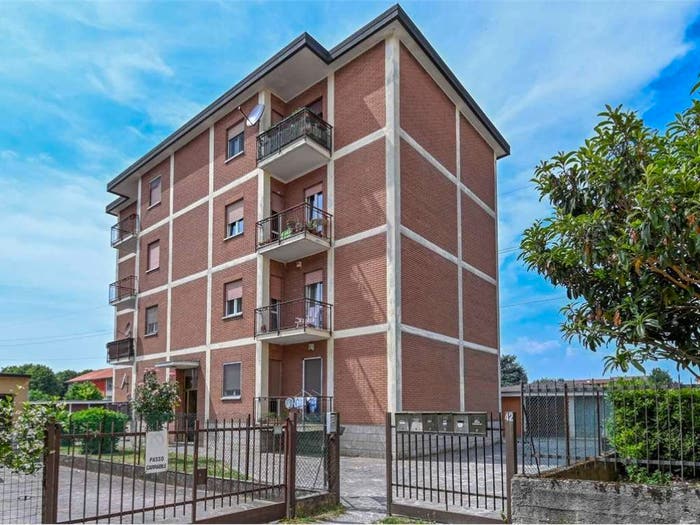 Appartamento trilocale in vendita in via dante alighieri, Centro, Romano di Lombardia
