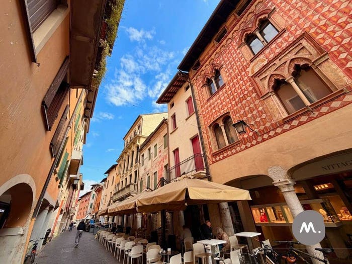 Appartamento con 6 locali in vendita in Corso Vittorio Emanuele II, Centro Storico, Pordenone