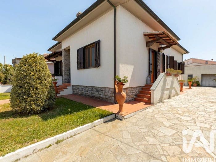 Casa con 6 locali in vendita in Via Profeti, Navacchio Nord Zambra, Cascina