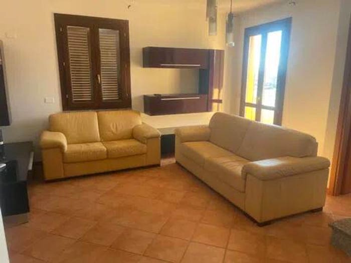 Casa con 6 locali in vendita in Via Palladio, Porto Torres