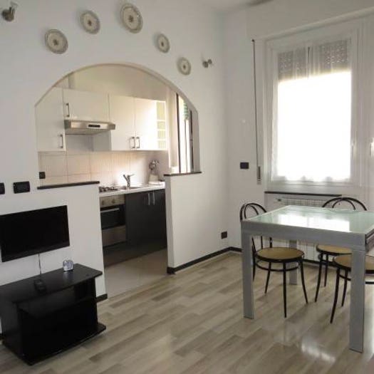Appartamento monolocale in affitto in Via Sibilla Mertens, Sturla, Genova