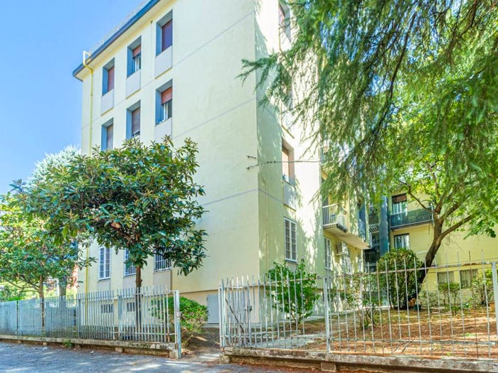 Appartamento quadrilocale in vendita in Via Emilia Levante, Mazzini Fossolo, Bologna