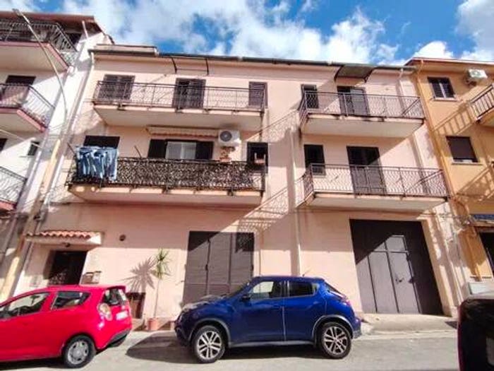 Appartamento quadrilocale in vendita in Via D No Number, Montelepre