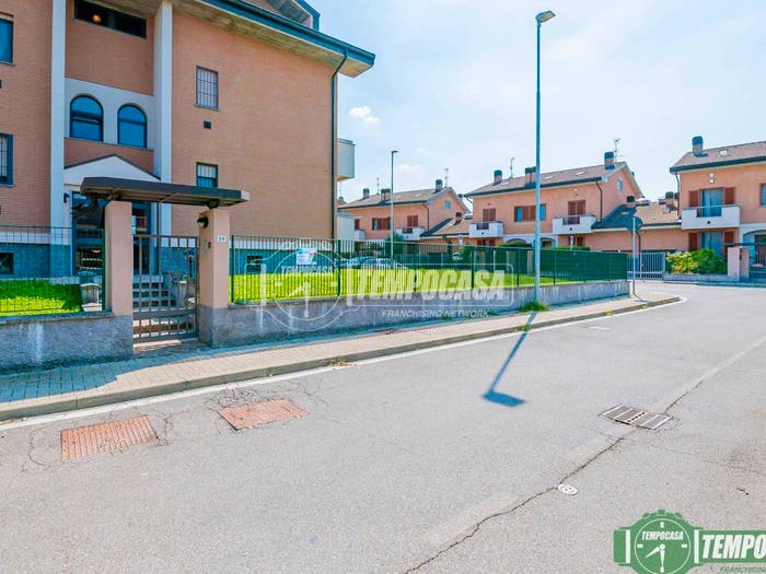 Appartamento trilocale in vendita in Via Padri Ladie', Casaletto Lodigiano