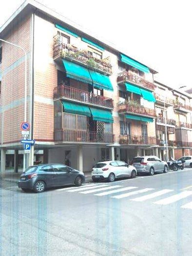 Appartamento quadrilocale in vendita in Via Empoli, Legnaia San Quirico Monticelli, Firenze