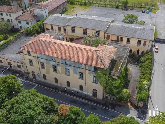 Casa con 6 locali in vendita in Via Vittorio Gasparini, Celadina Boccaleone, Bergamo
