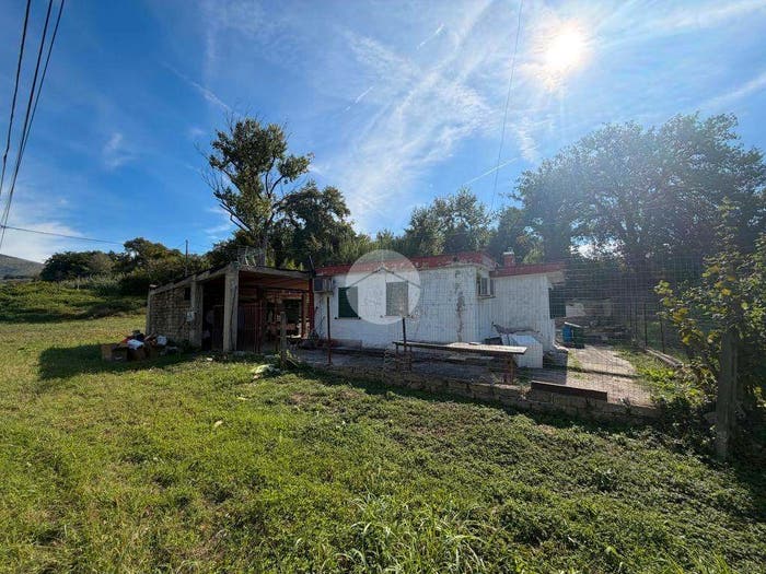 Casa trilocale in vendita in VIA PIAVE, Fara in Sabina