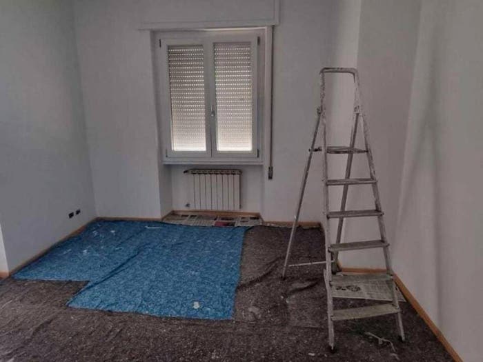 Appartamento con 5 locali in vendita in Via San Giovanni Battista dé la Salle, Centro, Massa