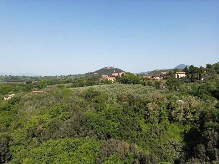 Casa bilocale in vendita in Strada Provinciale, Roccantica