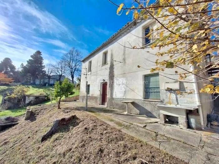 Casa con 6 locali in vendita in Centro, Penne