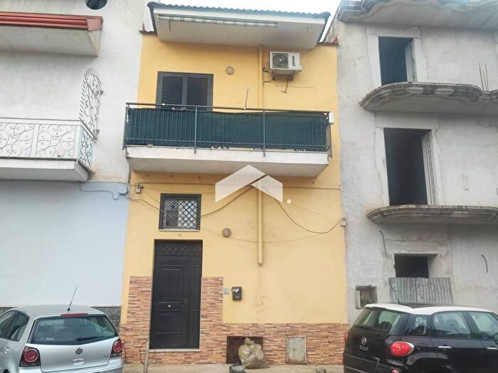 Appartamento trilocale in vendita in Via Marigliano, Somma Vesuviana