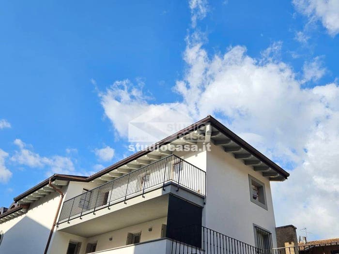 Casa trilocale in vendita in Nomi