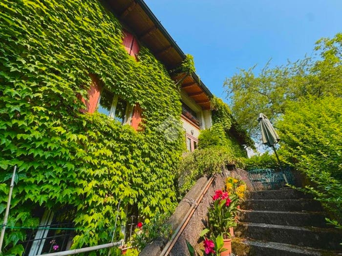 Casa quadrilocale in vendita in Via Brugali, Albino