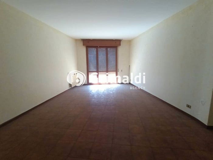 Appartamento con 5 locali in vendita in Via Giacomo Alfonso Borelli, Principe Umberto, Messina