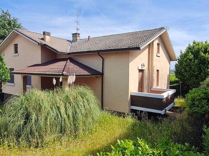 Casa con 6 locali in vendita in Via La Ca', Oliva Gessi