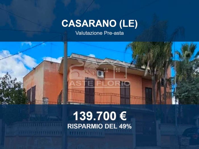 Casa con 5 locali in vendita in Via Sardegna null, Casarano