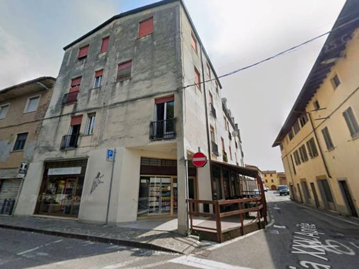 Appartamento trilocale in vendita in Via Aprile, Brignano Gera d'Adda
