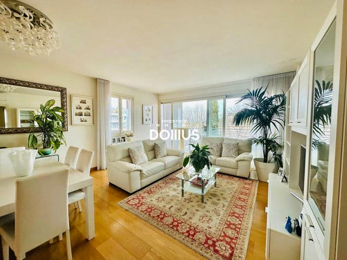 Appartamento quadrilocale in vendita in Viale Cavour, Desenzano Centro, Desenzano del Garda