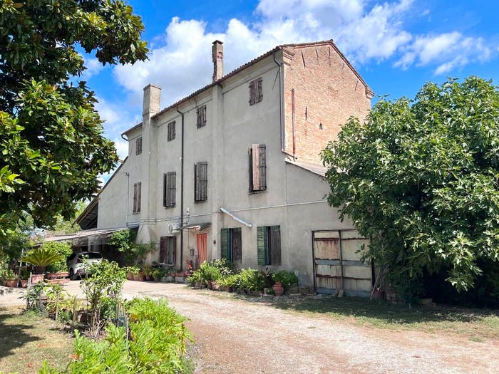 Casa con 6 locali in vendita in Via Roma, Centro, Brugine