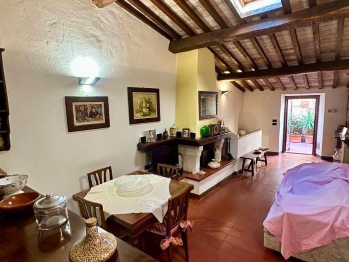 Casa bilocale in vendita in Piazza dei Maniscalchi, Centro Storico, Grosseto