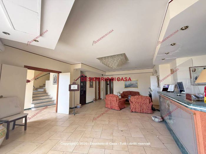 Casa con 6 locali in vendita in Via Circonvallazione, Centro, Monreale
