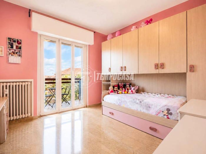 Appartamento trilocale in vendita in Via Trento, Abbiategrasso