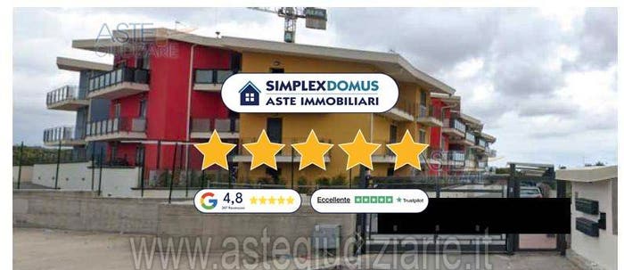 Appartamento con 6 locali in vendita in Via Oscar Romero, Misterbianco