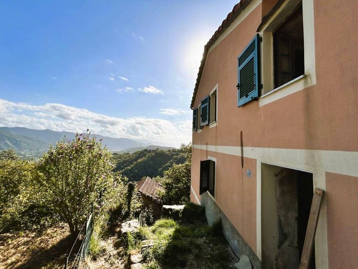Casa con 5 locali in vendita in Via Aprile, Ruta, Camogli