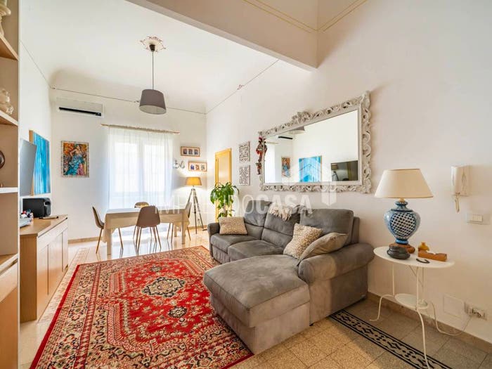 Appartamento quadrilocale in vendita in Via Benedetto Gravina, Borgo Vecchio, Palermo