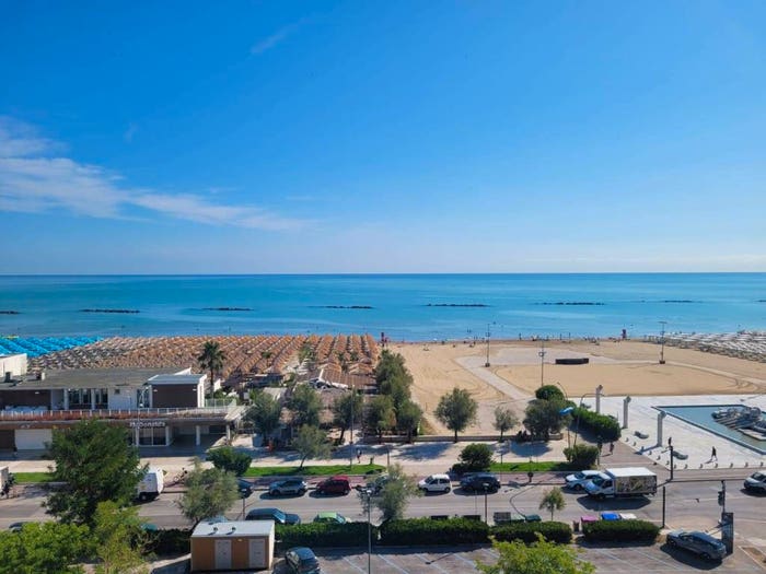 Appartamento quadrilocale in vendita in Piazza Primo Maggio, Piazza Salotto Corso Umberto, Pescara