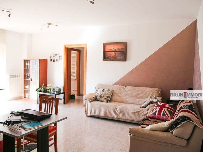 Appartamento con 5 locali in vendita in Strada Provinciale Marrucina, Villa Caldari, Ortona
