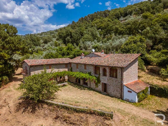 Casa con 6 locali in vendita in SP, Castelfranco Piandisco