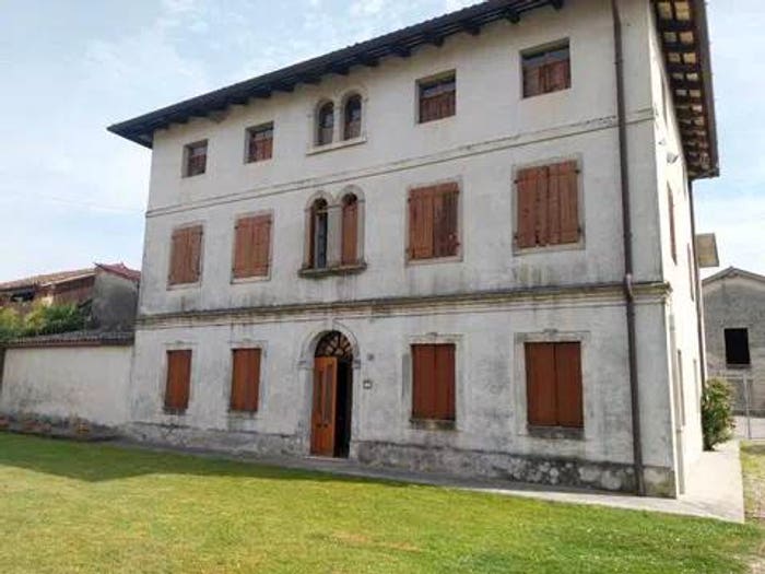 Casa con 6 locali in vendita in Sp, Clauiano, Trivignano Udinese