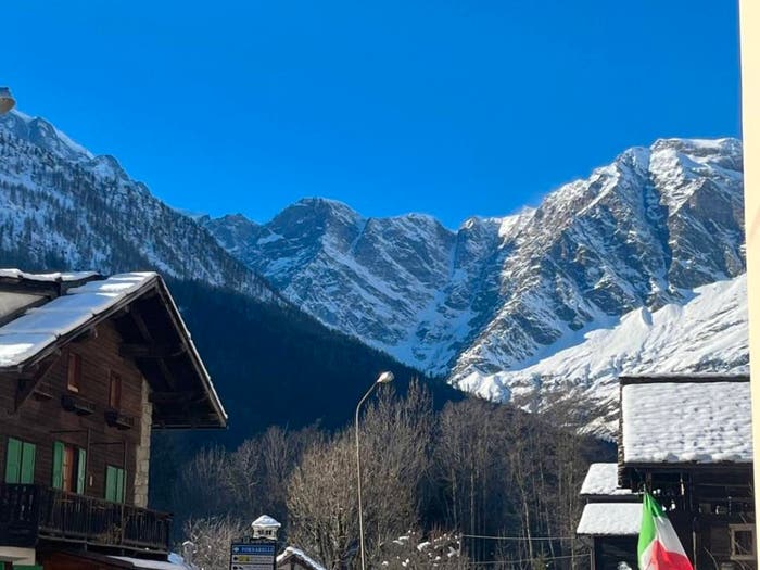 Appartamento trilocale in vendita in Centro Abitato Borco, Macugnaga