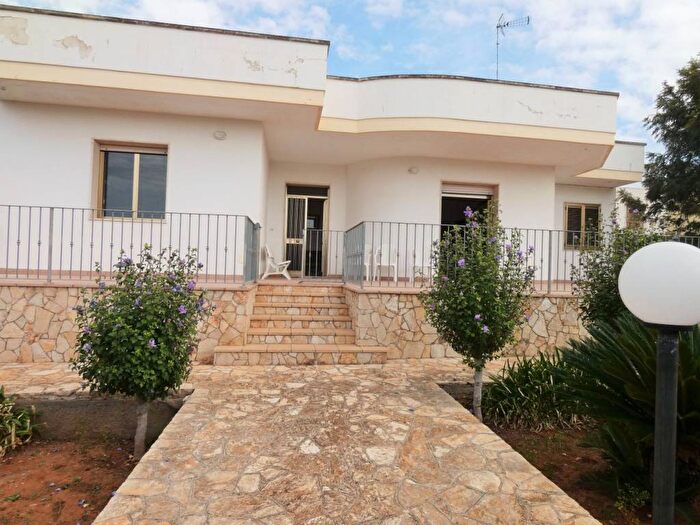 Casa con 5 locali in vendita in Via Casarano, Torre Lapillo, Porto Cesareo