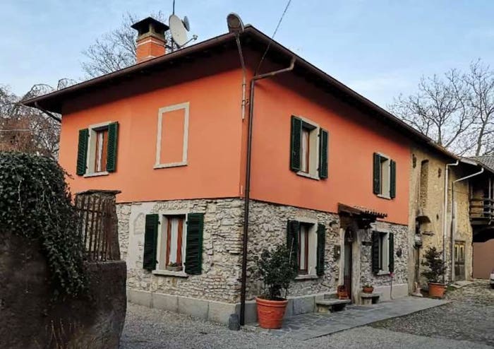 Appartamento con 6 locali in vendita in Vicolo Movetti, Lanzo D'Intelvi, Alta Valle Intelvi