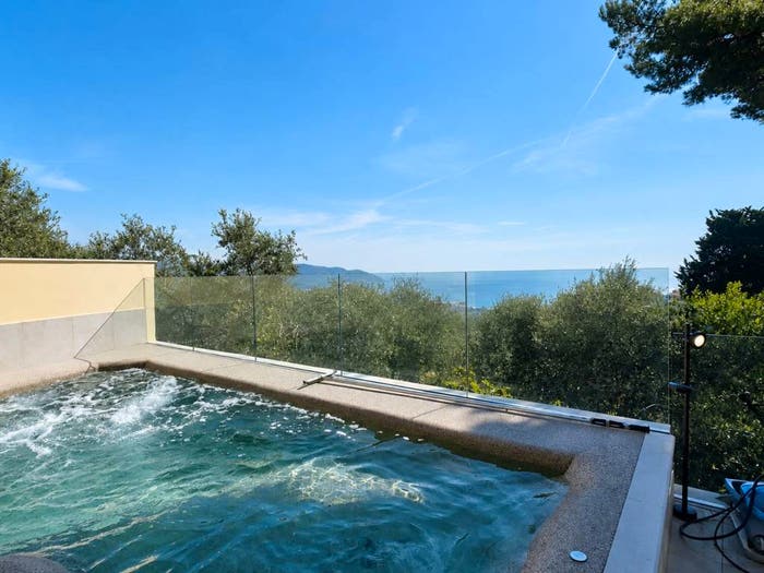 Casa con 6 locali in vendita in Via San Leonardo, Gorleri, Diano Marina