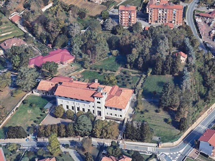 Casa con 6 locali in vendita in Via Generale Armando Diaz, Centro, Caluso