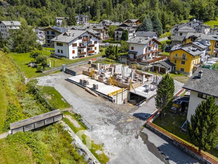 Appartamento bilocale in vendita in Via Don Guanella, Centro, Campodolcino