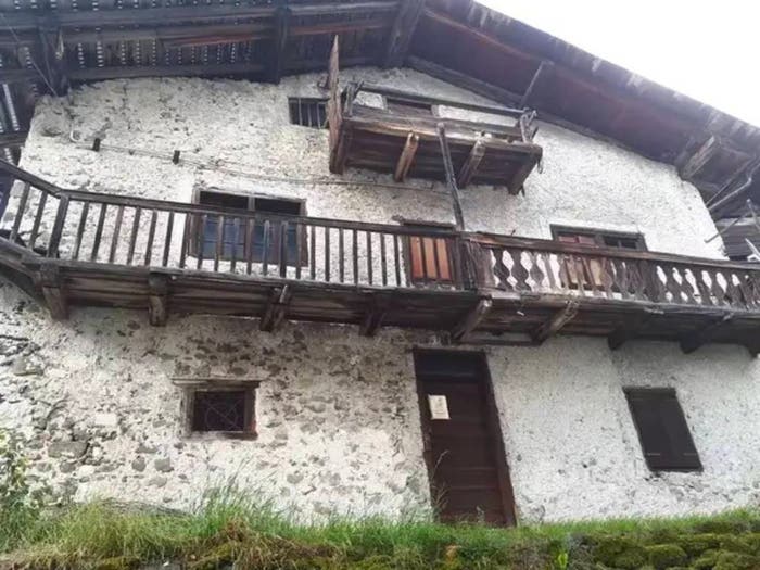Casa con 6 locali in vendita in Via Casaril, Centro, Alleghe