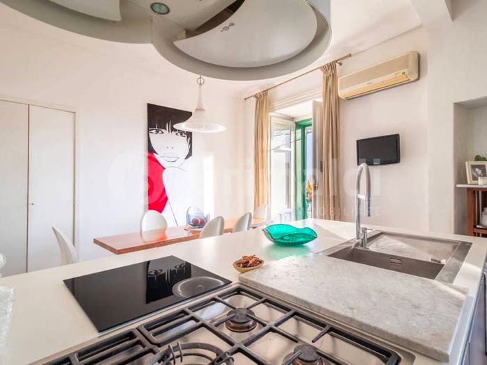 Appartamento con 6 locali in vendita in Vico Giuseppe Melodia, Centro, Noto
