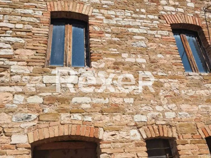 Appartamento quadrilocale in vendita in Frazione Avacelli, Avacelli, Arcevia