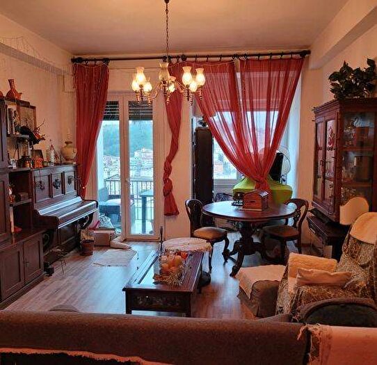 Appartamento quadrilocale in vendita in Via Panoramica, Cardeto, Ancona