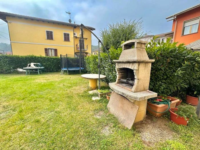 Appartamento con 5 locali in vendita in Via Vincenzo Bellini No Number, Novi Ligure