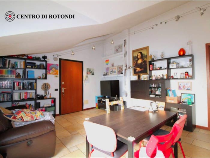 Casa trilocale in vendita in Via Giordano Bruno, Centro, Cerro Maggiore