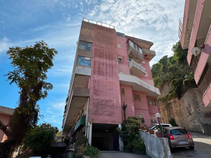 Appartamento trilocale in vendita in Via Palermo, Giostra, Messina